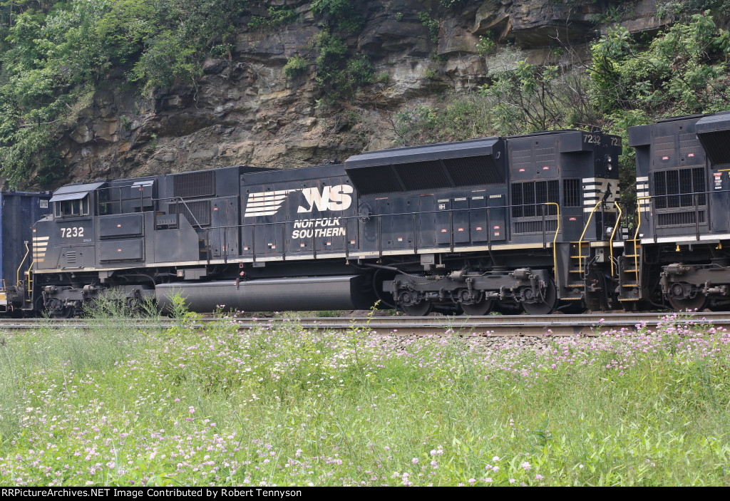 NS 7232